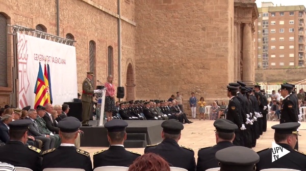 Medalla de oro al Mrito Policial 