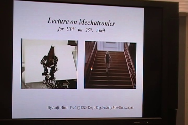 Conferencia Prof. Junji Hirai sobre Mecatronica
